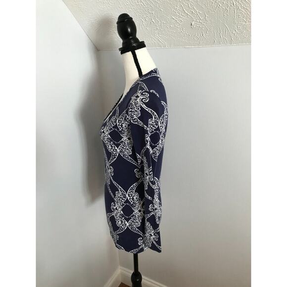 Lilly Pulitzer Jodie Long-Sleeve Navy Ms Behave Seahorse Print V-Neck - Size EXS - Picture 3 of 11